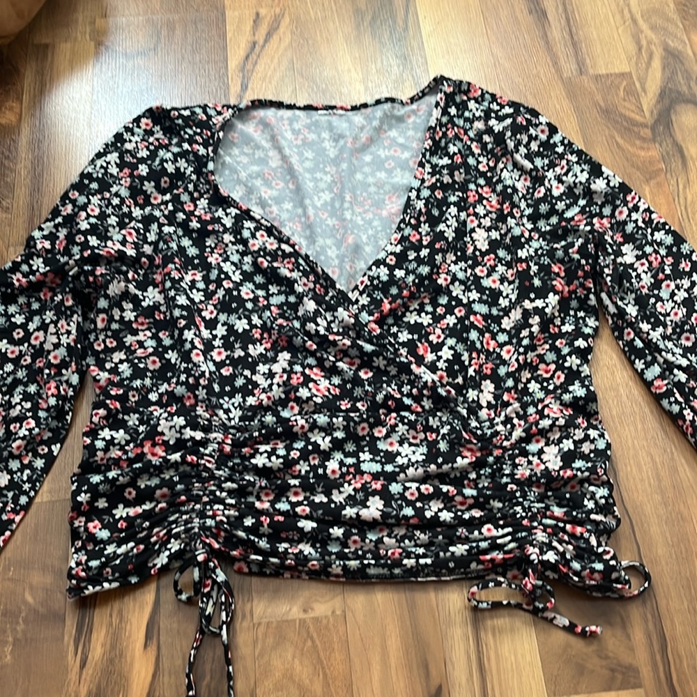 XL Women’s Long Sleeve